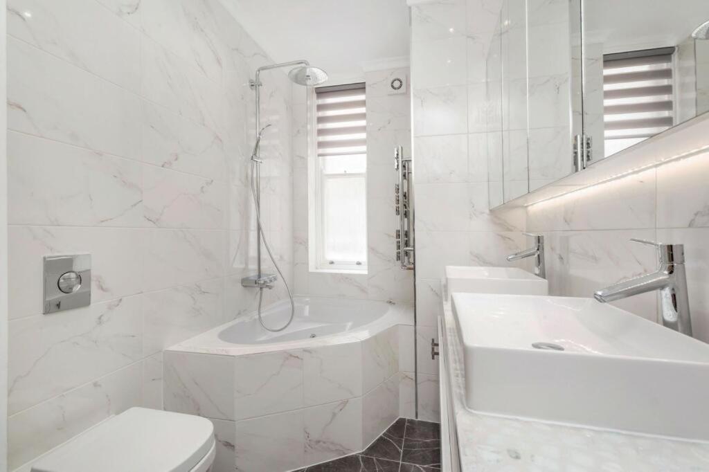 Modern Chelsea Flat, 3Bd 2Bath, With Parking Apartment ลอนดอน ภายนอก รูปภาพ